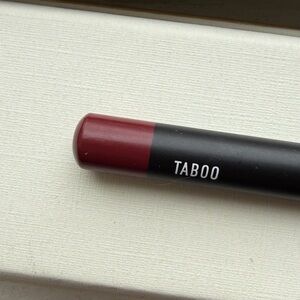 Morphe Lip Liner Taboo